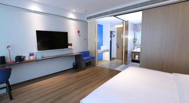 Двухместный номер Standard Holiday Inn Express Hengshui Railway Station by IHG