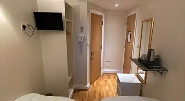 Номер Standard Coronation Hotel