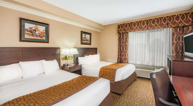 Четырёхместный номер Standard Hawthorn Extended Stay by Wyndham El Paso