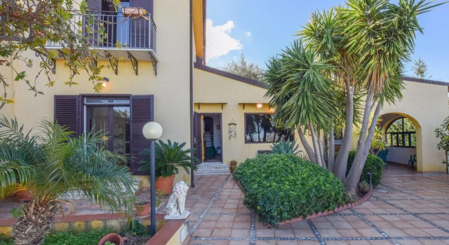 Casa Mary, Book Hotel Hotels in Sicily with a Pool, Swimming Pool