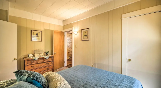 Pet-friendly Cody Home - Walk to Main Street!