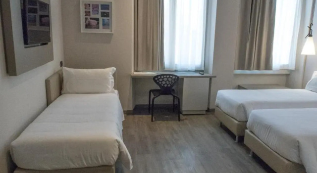 Трёхместный номер Hotel San Giovanni Roma
