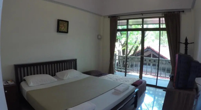 The Old Palace Resort Klong Sa Bua, Забронировать Курортный отель Аюттхая провинция Аюттхая