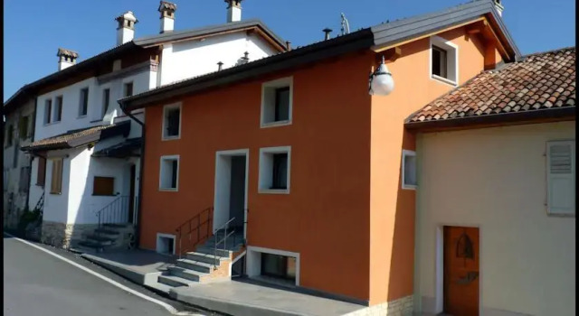 Ines e Tino Casa Vacanze, Забронировать Отель Соспироло Доломиты