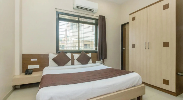Номер Deluxe Hotel Midtown Inn