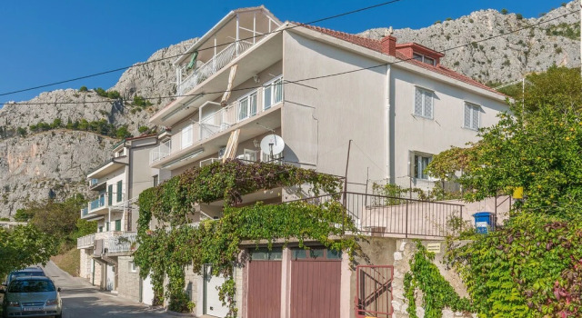 Apartment and Rooms Tatijana, Book Lejlighed Hoteller i Split Region med parkering, Parkering