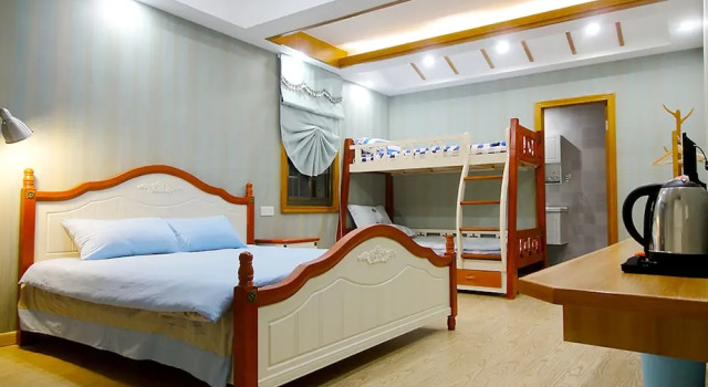 Xiang Shan Lin Hai Homestay, Prenota Hotel Ningbo Zhejiang