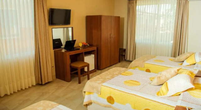 Трёхместный номер Standard Hotel Mitru - Tarija