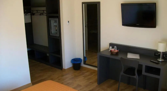 Трёхместный номер Standard Confidence Hotel Viadana