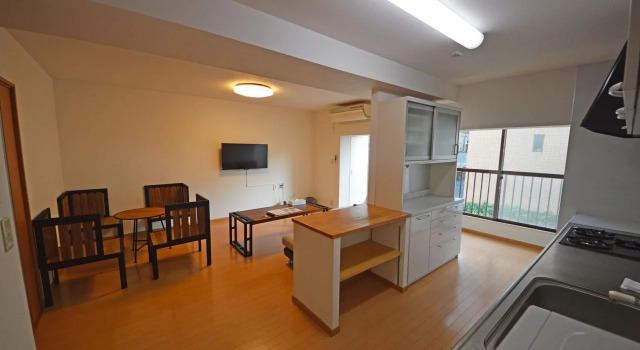 1/3rd Residence Serviced Apartments Shinjuku, Забронировать Апартаменты/квартира Синдзюку Токио, рядом с Железнодорожная станция Сэндагая