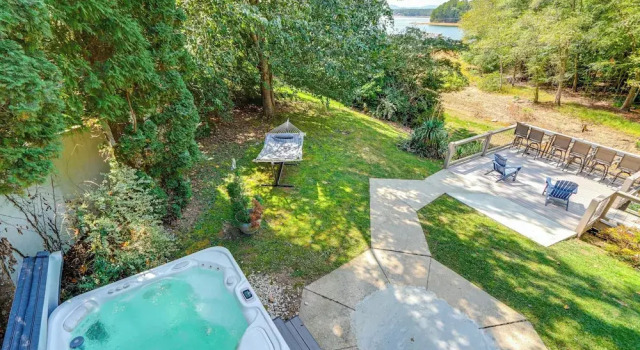 Blue Ridge Lake Home w/ Hot Tub in Morganton!