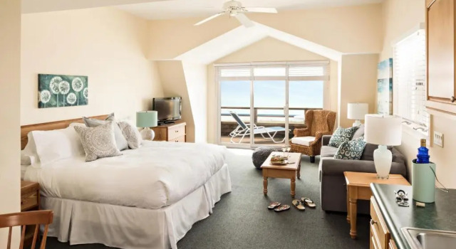 Номер Standard oceanfront Chatham Tides