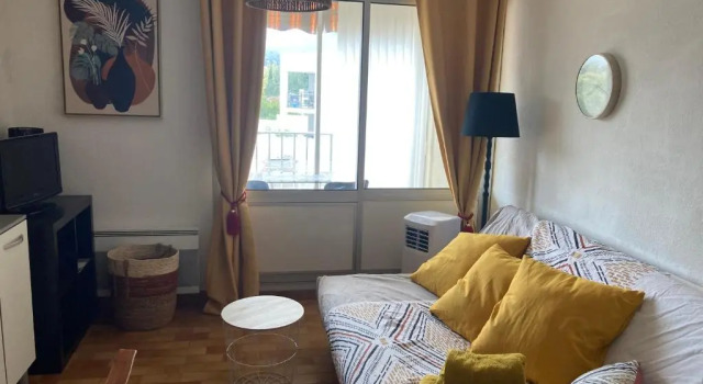 Апартаменты c 1 комнатой Studio rénové terrasse près des plages