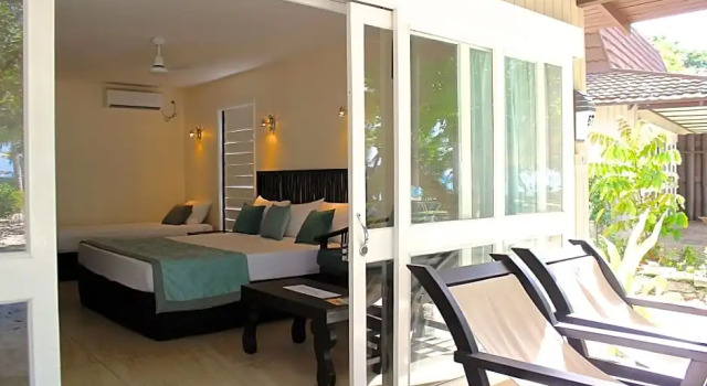 Трёхместный номер Standard с видом на океан Nakelo Treasure Island Resort & Spa