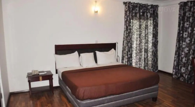 Номер Deluxe Denami Suites
