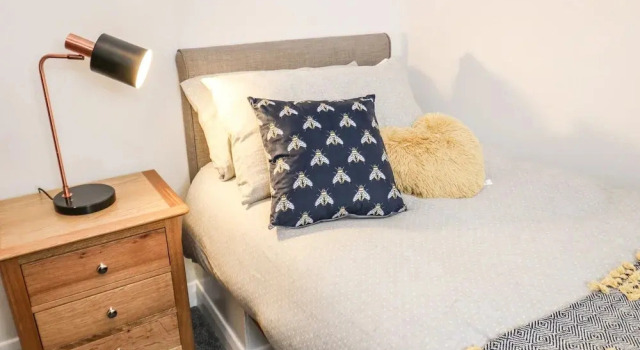 April Cottage, Забронировать Дом для отпуска Китли Западный Йоркшир