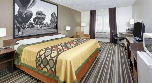 Двухместный номер Standard Super 8 by Wyndham Roswell