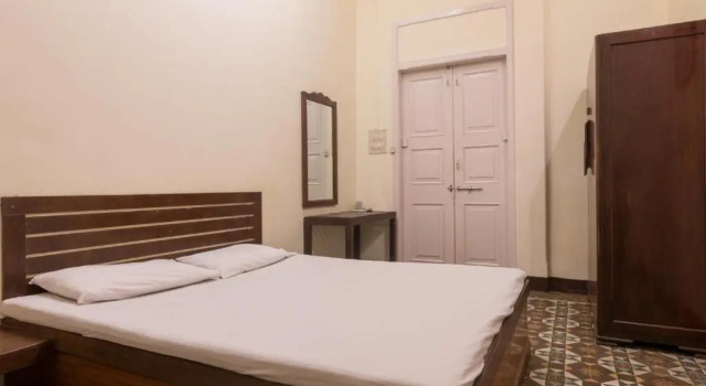 Номер Standard Bed and Breakfast at Colaba