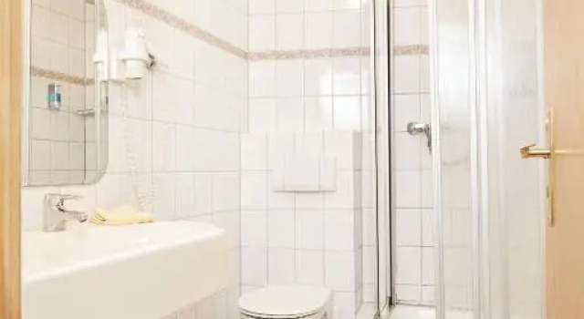 Трёхместный номер Standard Park Hotel Berlin