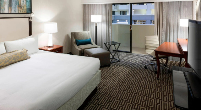 Двухместный клубный номер Standard Fairfax Marriott at Fair Oaks