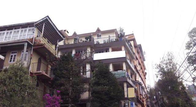 OYO 3303 Hotel Broadway Annexe