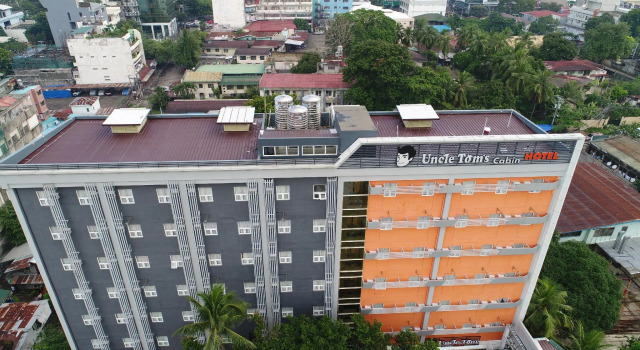 Uncle Toms Cabin Hotel