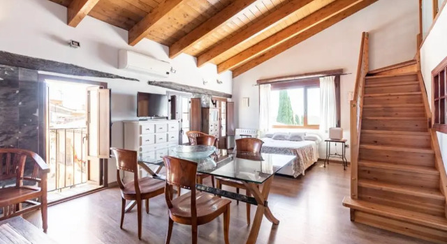 Апартаменты Пентхаус Apartamentos Vino Tinto y Restaurante Tomate Rosa