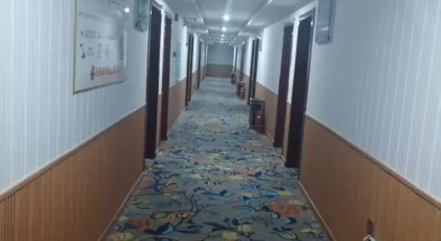 Juxinhui Hotel, Book Hotel Zhengzhou Henan