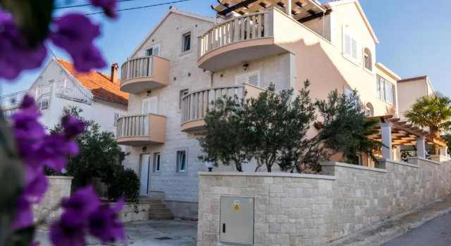 Apartmani Petričević, Забронировать Апартаменты/квартира Супетар Брач