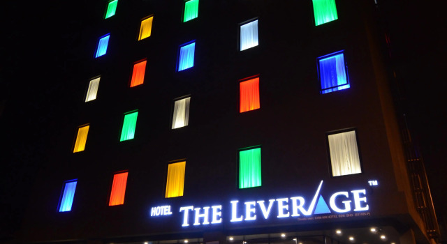Кровать в общем номере The Leverage Business hotel