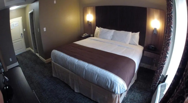 Aashram Hotel by Niagara River, Забронировать Отель Отели Ниагара Фолс с парковкой, Парковка