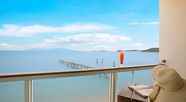 Двухместный номер Standard с балконом и с видом на море ROZ MARINE Boutique Hotel