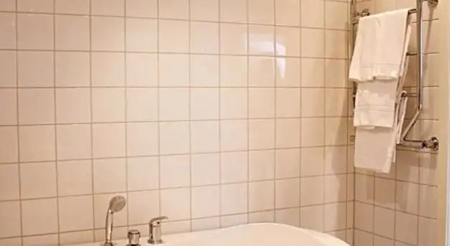 Люкс с балконом Hensbacka Hotell