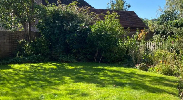 Stunning Apartment Opposite Cowdray Ruins in Heart of Midhurst, Забронировать Апартаменты/квартира Апартаменты Исторического графства Суссекса, Апартаменты/квартира