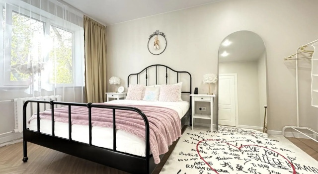 Happy Apartments на улице Советская 21, Забронировать Апартаменты/квартира Апартаменты Перми, рядом с Торговый центр Галерея, Апартаменты/квартира
