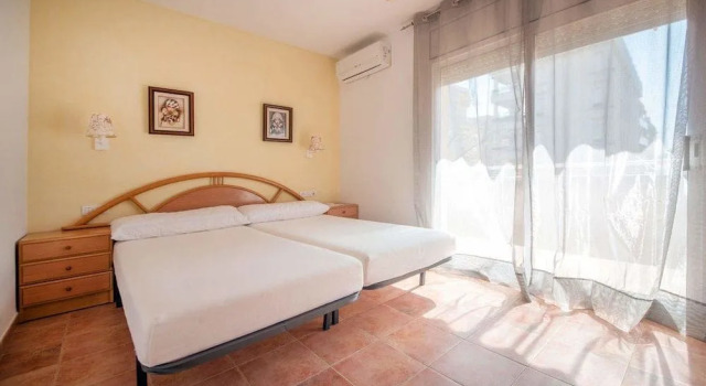 Manila Houses C-6, Забронировать Вилла Виллы El Baix Penedès, Вилла