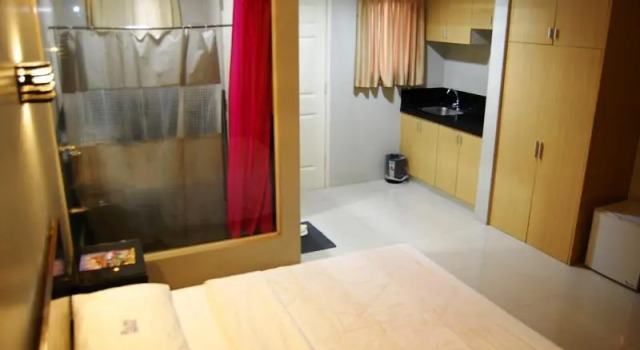 Двухместный номер Deluxe с красивым видом из окна Rumi Apartelle Hotel