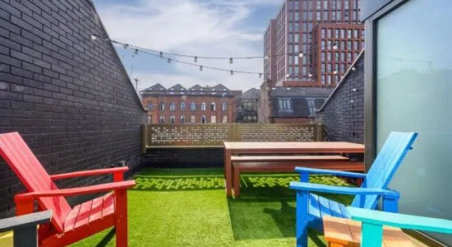 4 Bed Canal St Townhouse Free Parking, Забронировать Отель Манчестер Большой Манчестер, рядом с Музей Манчестера