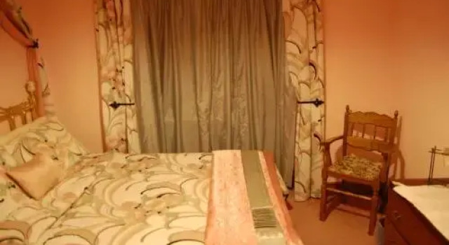 Acorn House B&B, Забронировать Отель «постель и завтрак» Отели Голуэй с парковкой, Парковка