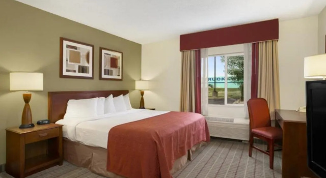 Номер Standard Baymont by Wyndham Evansville North/Haubstadt