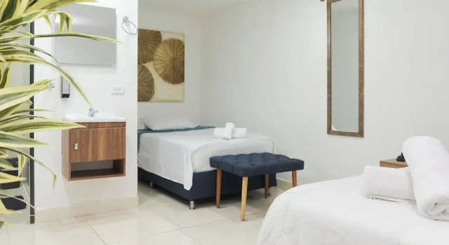 Двухместный семейный номер Standard c 1 комнатой 33 HOTEL BOUTIQUE