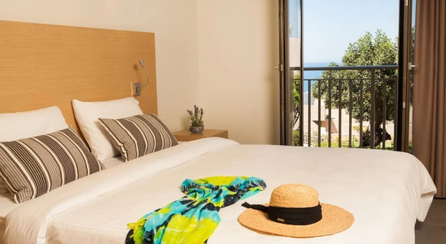 Люкс с 2 комнатами с балконом Sundance Apartments & Suites