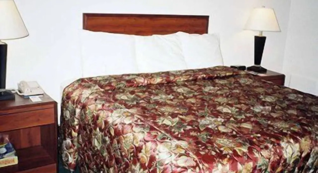 Standardowy dwuosobowy pokój Rodeway Inn Tucson
