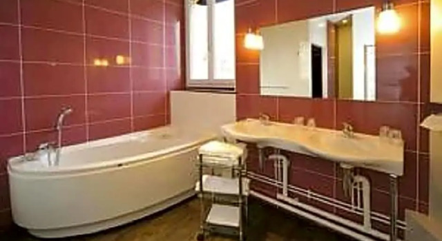 Двухместный номер Prestige Hôtel The Originals Access - proche centre-ville - Gare