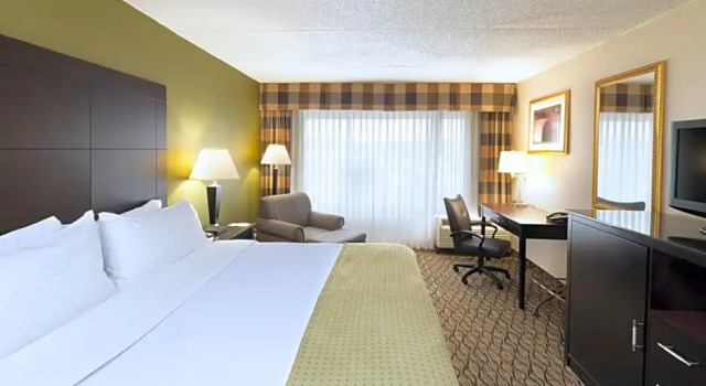 Номер Deluxe Garner Hotel Totowa by IHG