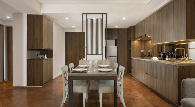 Номер Premier с 2 комнатами с балконом Oakwood Suites Kuningan Jakarta
