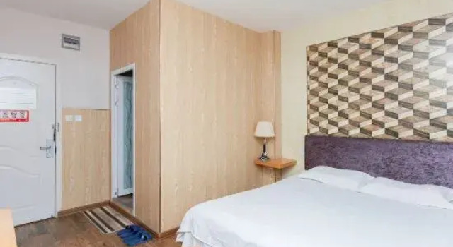 Двухместный номер Standard Yantai City Capital Express Hotel