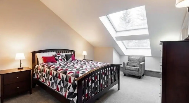 17 Vail Road 3 Bedroom Condo by RedAwning