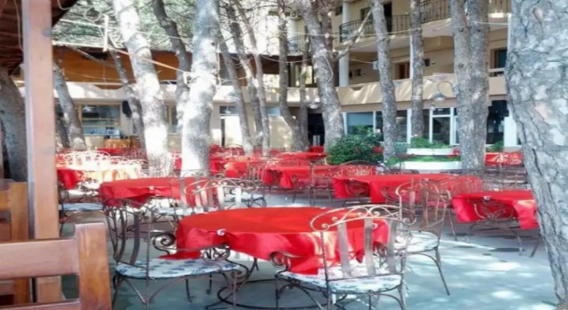 Hotel Fantazia Velipoje, Book Hotel Velipojë Shkoder County