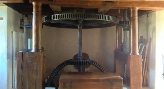 Le Moulin Gaultier, Boek Hotel  